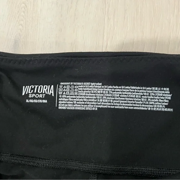 Victoria’s Sport Knockout Leggings XL Black with gold/black mesh diamond panels - Picture 4 of 10